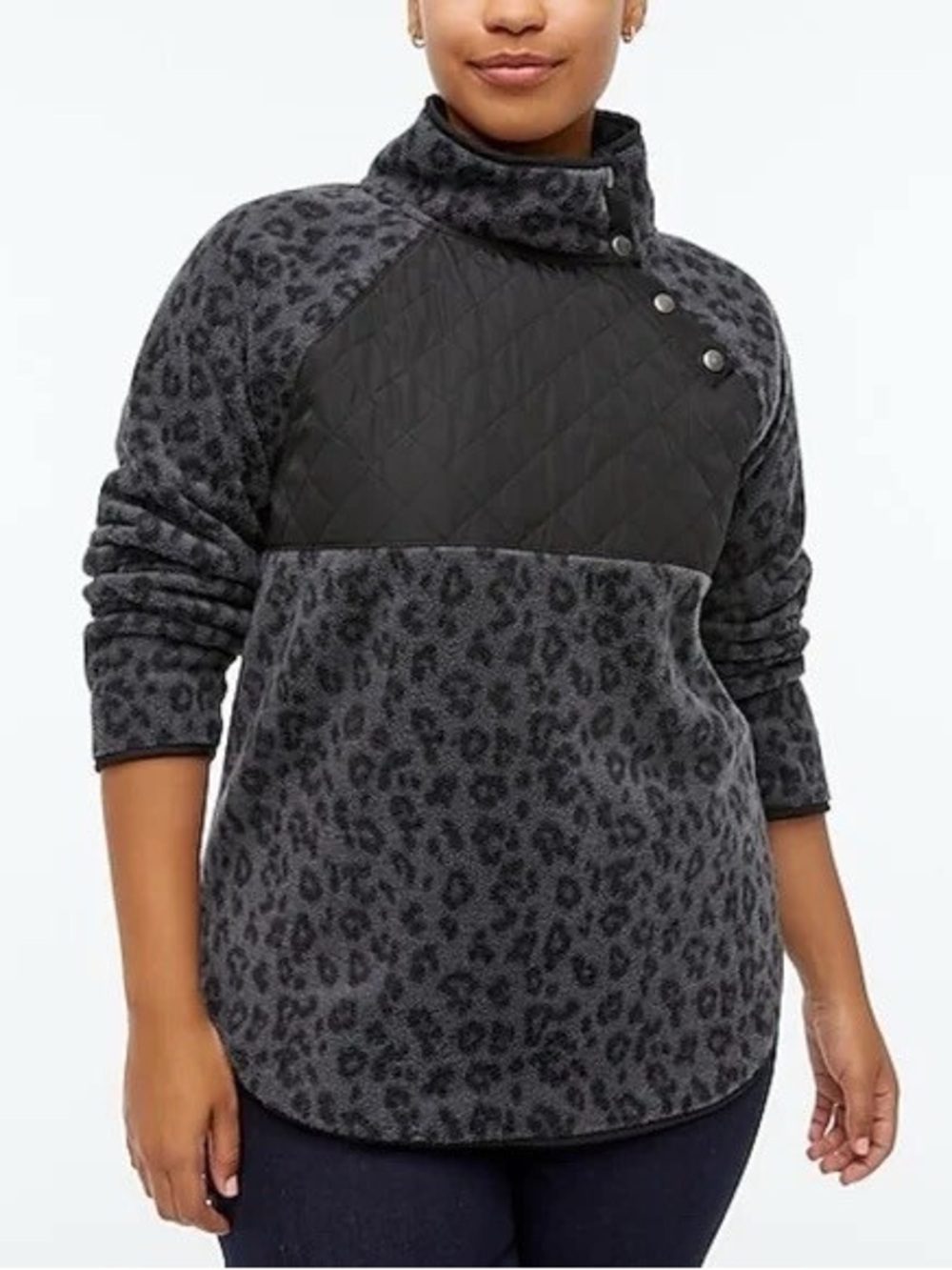 New Abercrombie & Fitch Gray Animal Print Funnel Button Neck Pullover Size XS